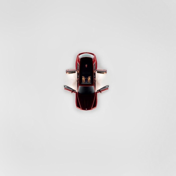 Первый внедорожник Rolls-Royce – Cullinan